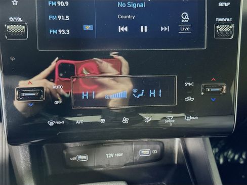 Used 2024 Hyundai Santa Cruz SEL image 25