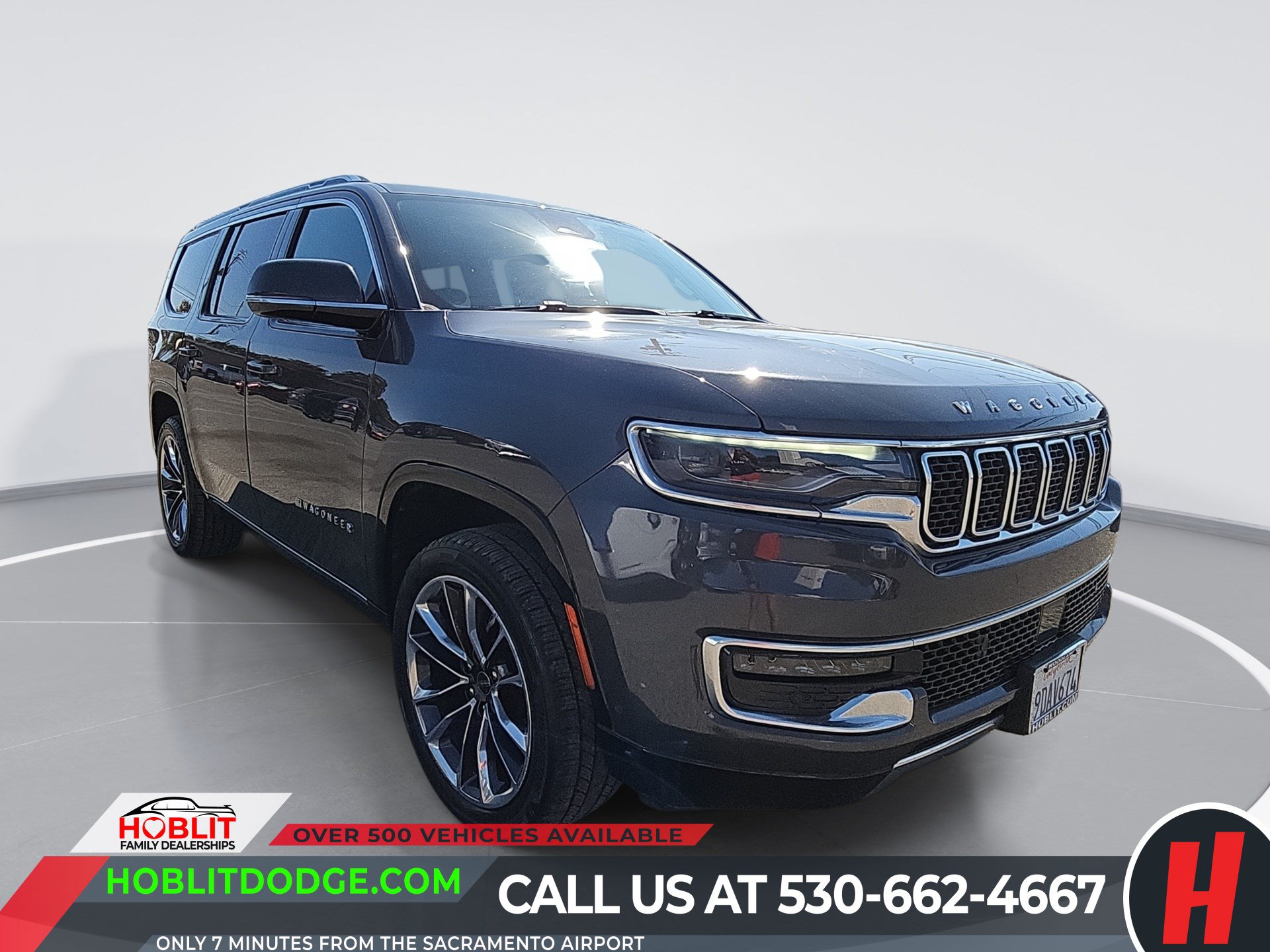 Used 2022 Jeep Wagoneer Series III w/ Premium Group I AWD/4WD image 1