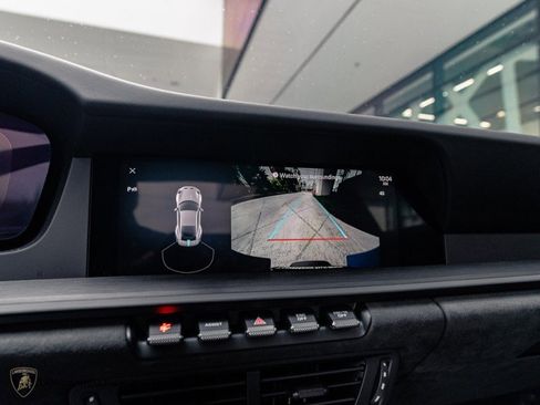 Used 2025 Porsche 911 GT3 image 12