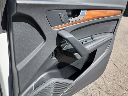 Used 2023 Audi Q5 2.0T Premium Plus image 19