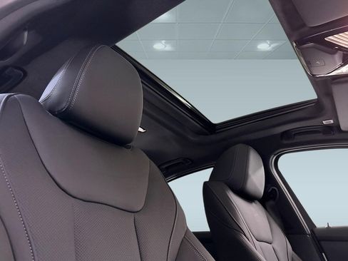 Used 2026 BMW 330i Sedan w/ Premium Package RWD image 22