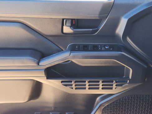 Used 2024 Toyota Tacoma SR image 25