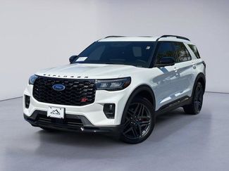 Certified 2025 Ford Explorer ST AWD/4WD video 2