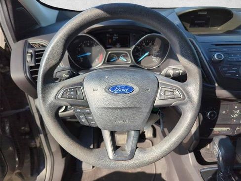 Used 2017 Ford Escape S FWD image 22