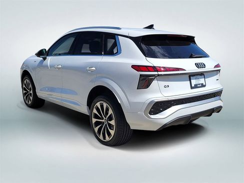 New 2026 Audi Q3 quattro 2.0T image 4