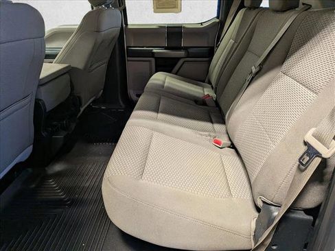 Used 2017 Ford F150 XLT image 16