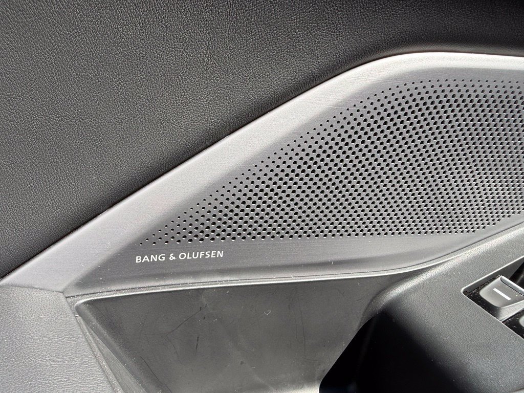 Certified 2026 Acura MDX w/ Technology Package FWD image 18