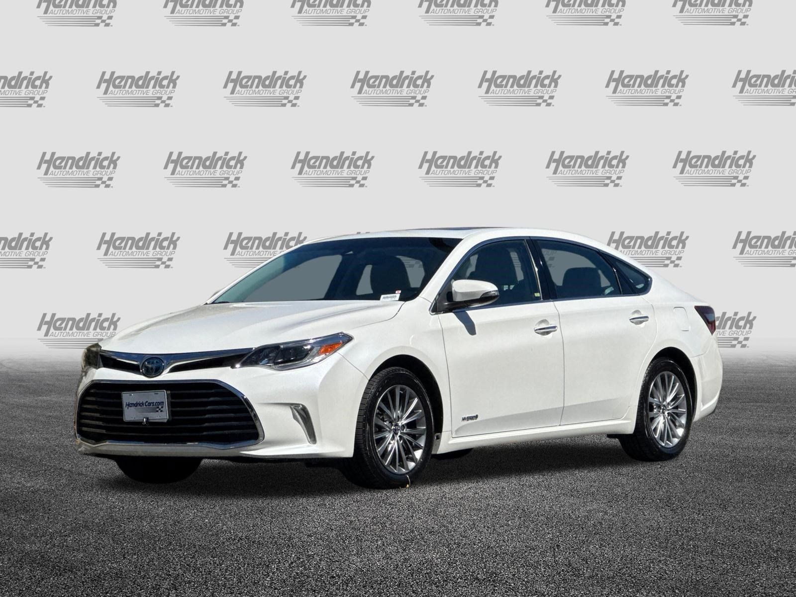 Used 2016 Toyota Avalon Limited FWD image 9