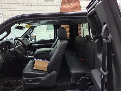 Used 2012 Ford F350 Lariat w/ Chrome Pkg image 8