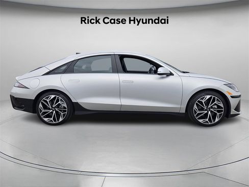 Certified 2024 Hyundai Ioniq 6 SEL image 4