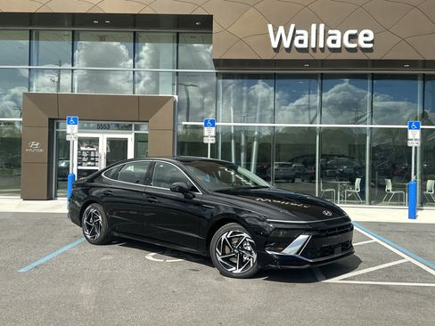 New 2026 Hyundai Sonata SEL FWD image 1