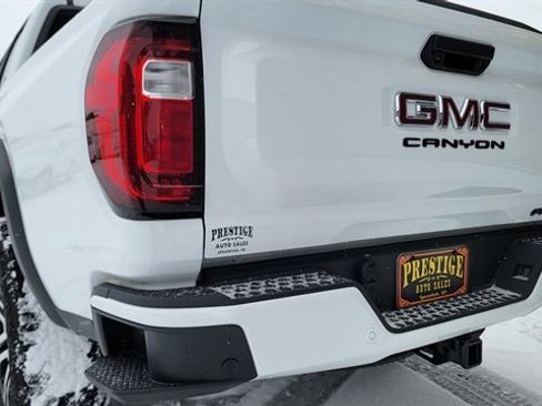 Used 2025 GMC Canyon AT4 image 67