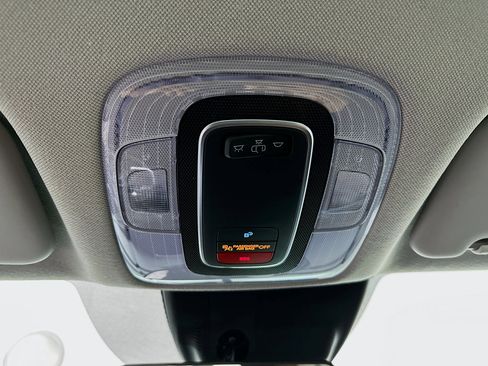 Used 2024 Hyundai Elantra Blue FWD image 18