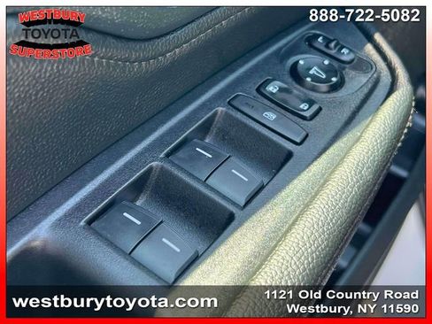 Used 2023 Honda Odyssey Touring image 18