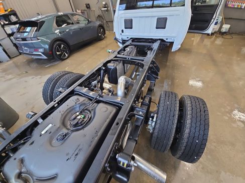 New 2026 RAM 5500 Tradesman AWD/4WD image 13