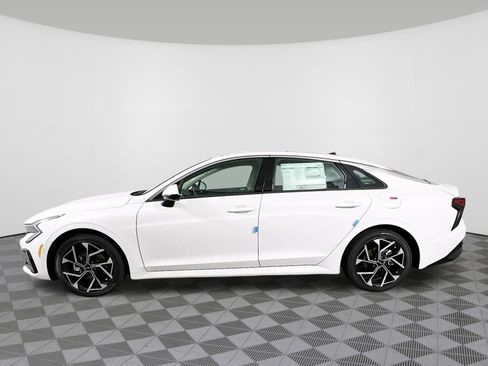 New 2025 Kia K5 EX FWD image 31