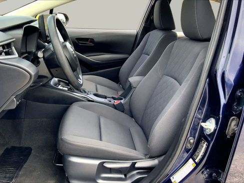 Used 2024 Toyota Corolla LE FWD image 8