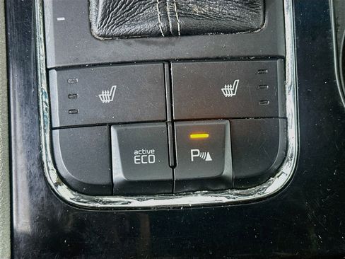 Used 2017 Kia Sedona EX FWD image 24