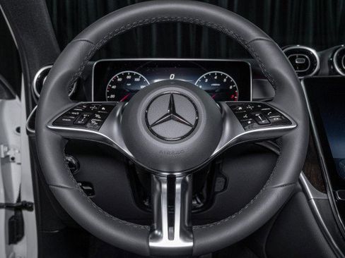 Used 2026 Mercedes-Benz GLC 300 4MATIC image 20