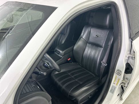 Used 2017 Chrysler 300 S w/ S Model Appearance Package image 13