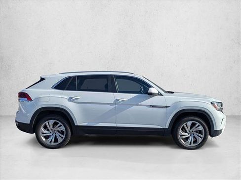 Used 2020 Volkswagen Atlas Cross Sport SEL image 4