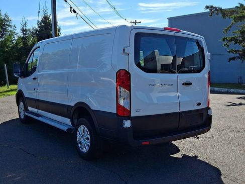 Used 2024 Ford Transit 250 Low Roof w/ Exterior Upgrade Package RWD image 7