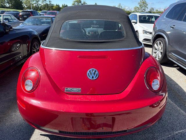 Used 2009 Volkswagen Beetle S FWD image 4