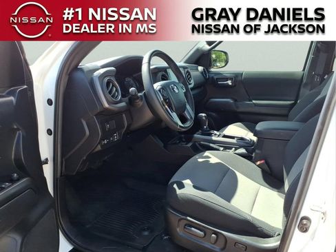 Used 2023 Toyota Tacoma TRD Off-Road AWD/4WD image 25