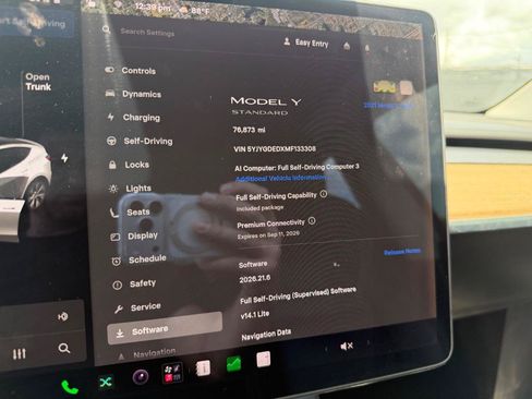 Used 2021 Tesla Model Y 2WD image 21