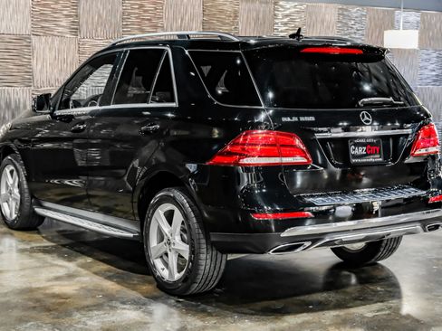 Used 2018 Mercedes-Benz GLE 350 w/ Premium 1 Package image 15