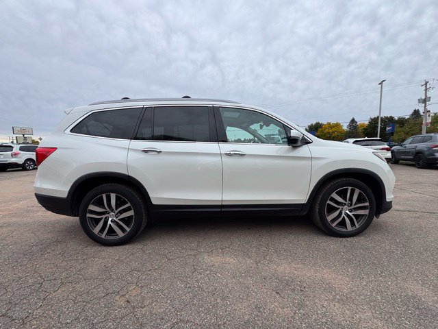Used 2017 Honda Pilot Elite image 8