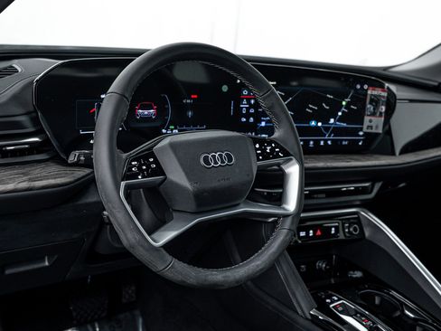 New 2025 Audi Q5 Premium Plus image 9