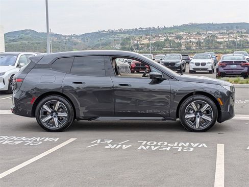 New 2026 BMW iX xDrive45 image 3