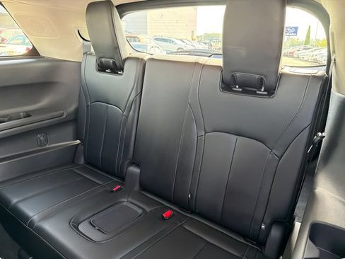Used 2023 INFINITI QX60 Luxe w/ Cargo Package FWD image 23