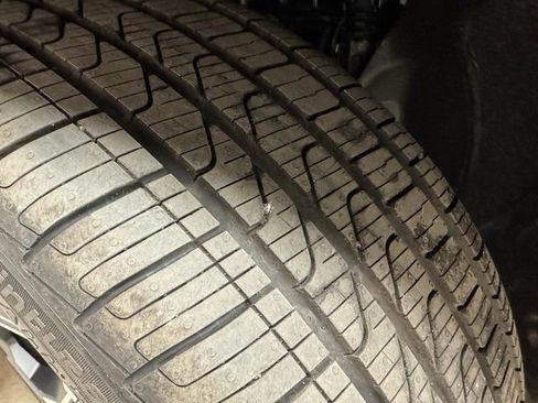 New 2026 BMW 330i xDrive 330i xDrive w/ Premium Package image 29