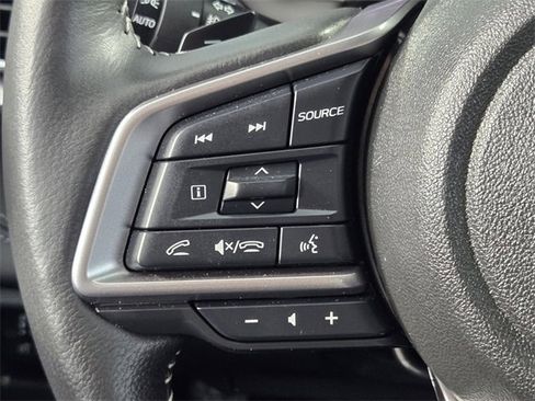 Used 2025 Subaru Outback Limited image 26