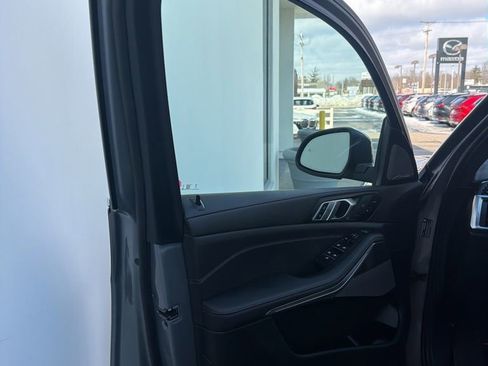 Used 2026 BMW X5 xDrive40i image 26