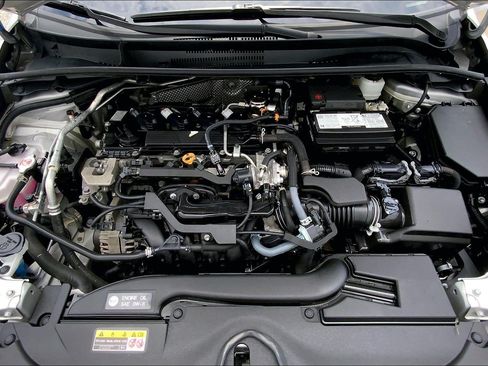 Used 2024 Toyota Corolla LE FWD image 13