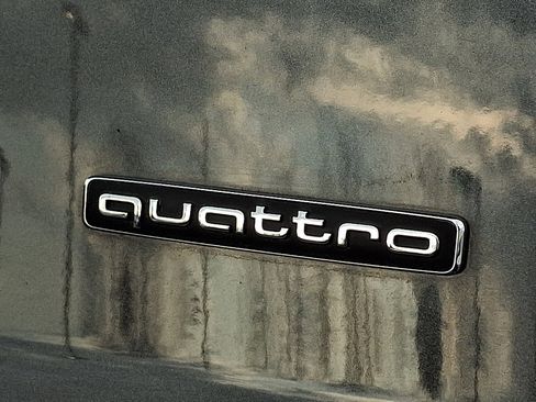 Used 2021 Audi Q7 3.0T Premium Plus w/ Executive Package image 33