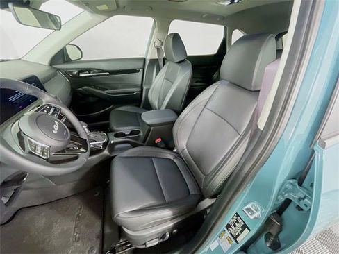 Used 2026 Kia Seltos EX image 22