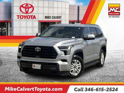 Certified 2025 Toyota Sequoia SR5 AWD/4WD image 1