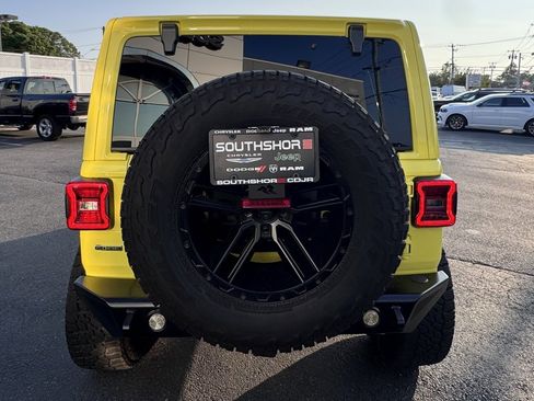 Certified 2022 Jeep Wrangler Unlimited Sahara w/ LED Lighting Group image 7