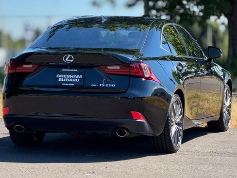 Used 2015 Lexus IS 250 AWD w/ Navigation System Package image 7