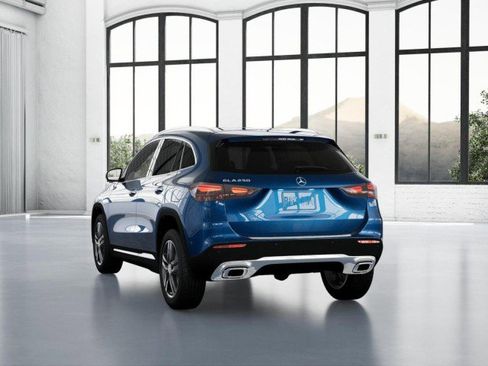 Certified 2025 Mercedes-Benz GLA 250 image 26