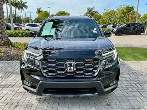 Certified 2023 Honda Passport TrailSport image 2