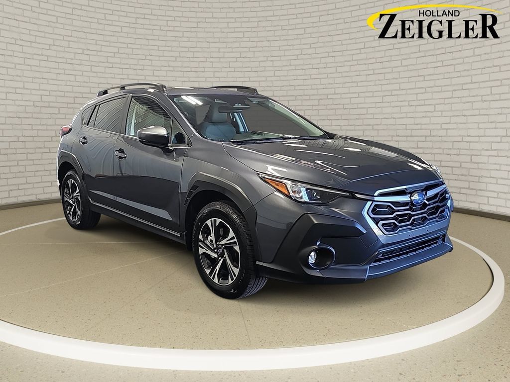 Used 2024 Subaru Crosstrek 2.0i Premium AWD/4WD image 3