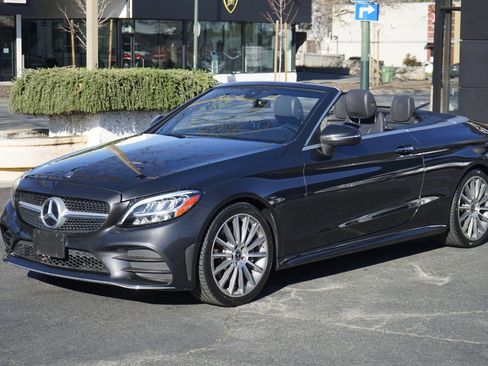Used 2019 Mercedes-Benz C 300 Cabriolet image 2