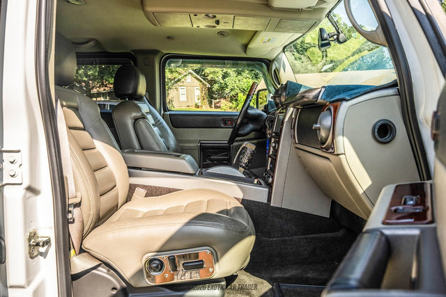 Used 2003 HUMMER H2 w/ Preferred Equipment Group AWD/4WD image 83