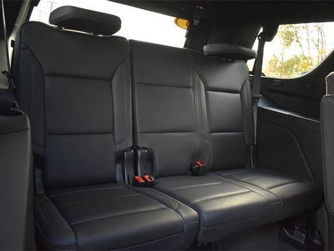 Certified 2023 Chevrolet Tahoe High Country w/ Premium Package image 22