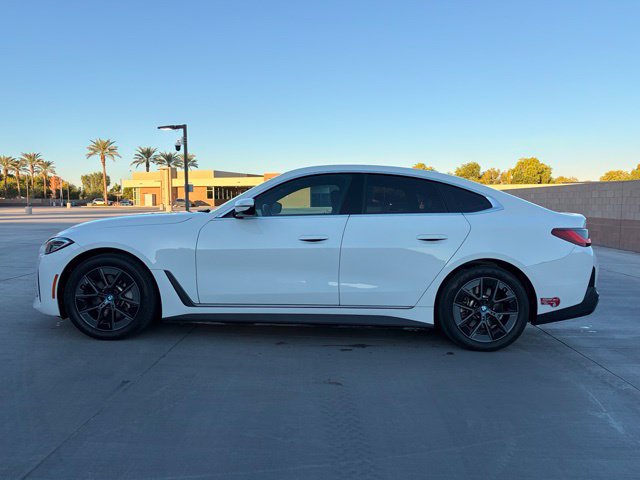 Used 2024 BMW i4 eDrive40 w/ Premium Package RWD image 10